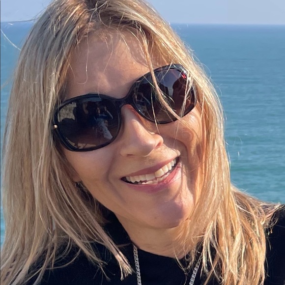 Meet your Posher, Albena - Picture 2 of 2